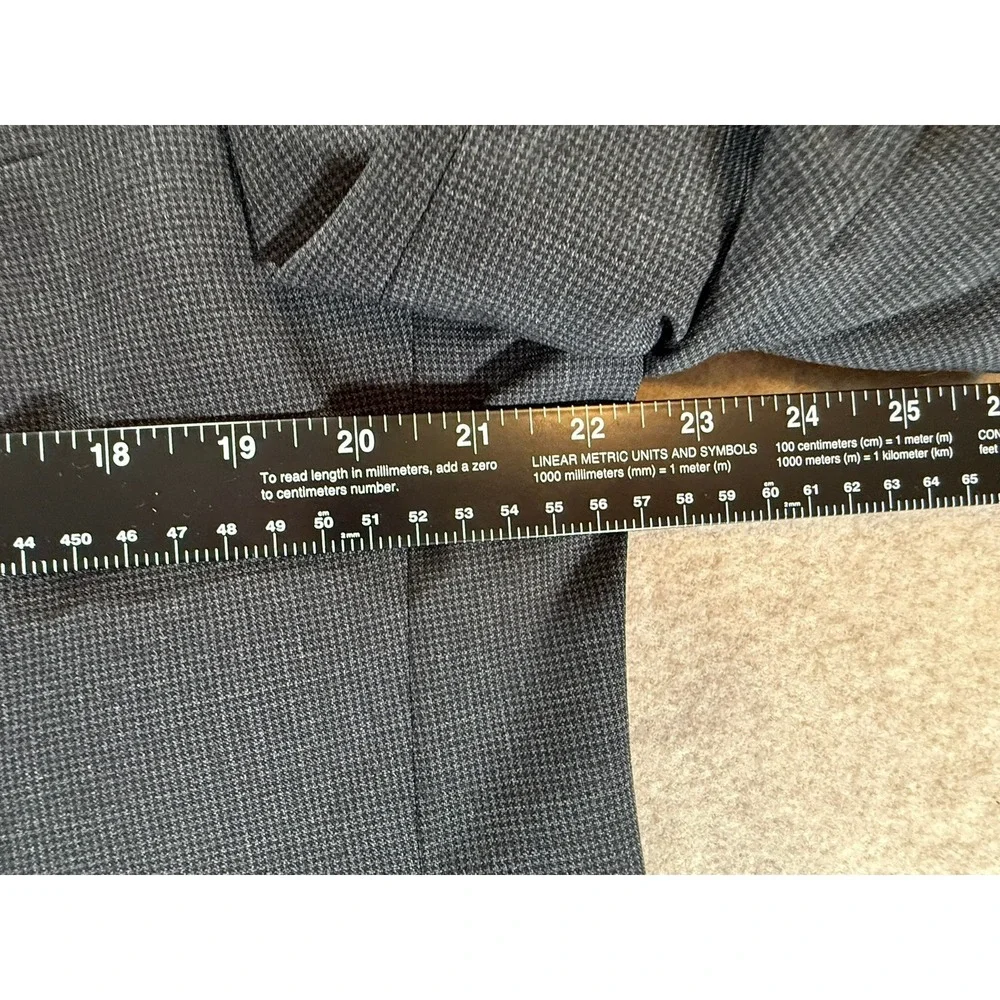 Jos A Bank Signature Collection Grey 100% Wool Micro Check Blazer Sport Coat 43R
